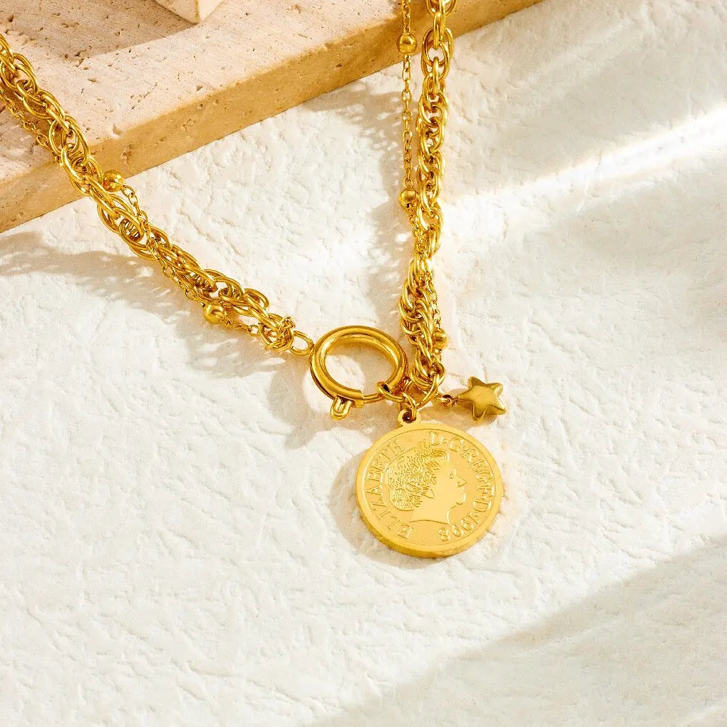Golden Star Portrait Jewelry Set