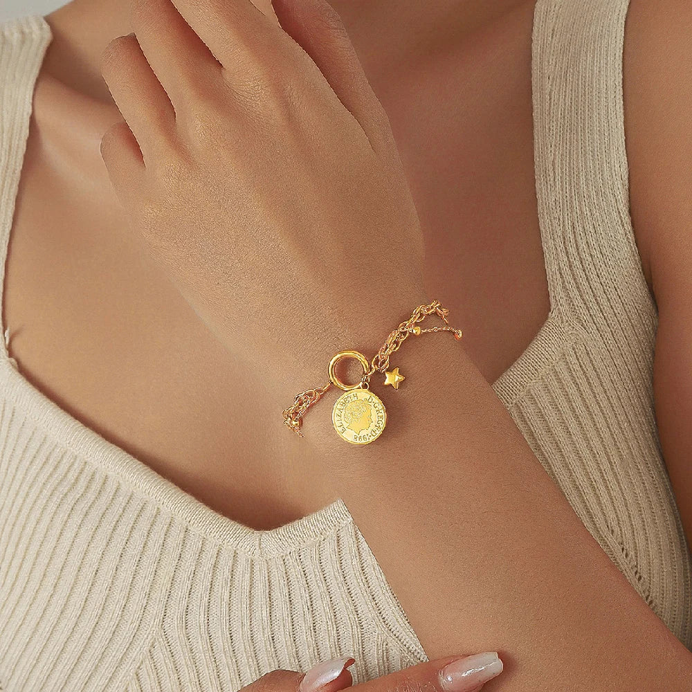 Golden Star Portrait Jewelry Set